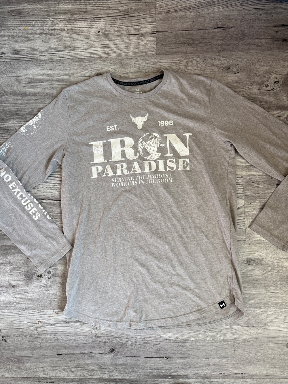 Under Armour Men’s Iron Paradise Long Sleeve Shirt - Light Gray with White Print